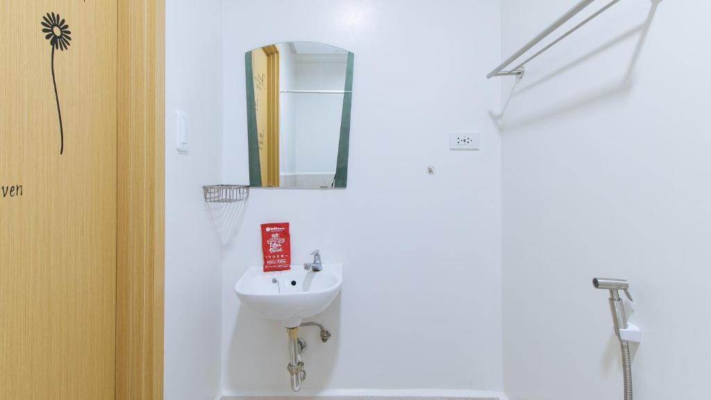 奎松市Reddoorz Premium @ Smdc Fairview公寓 外观 照片